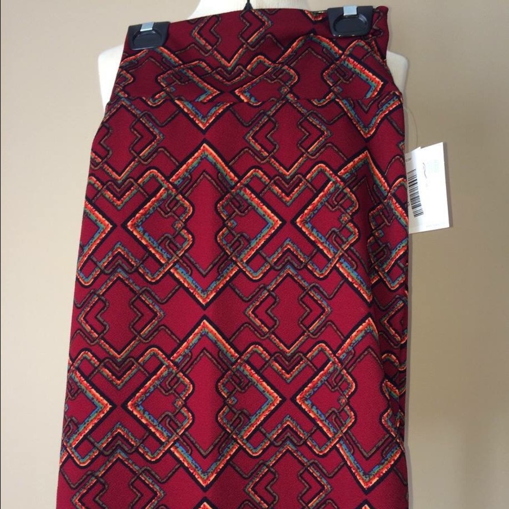 Lularoe Small Cassie Skirt NWT