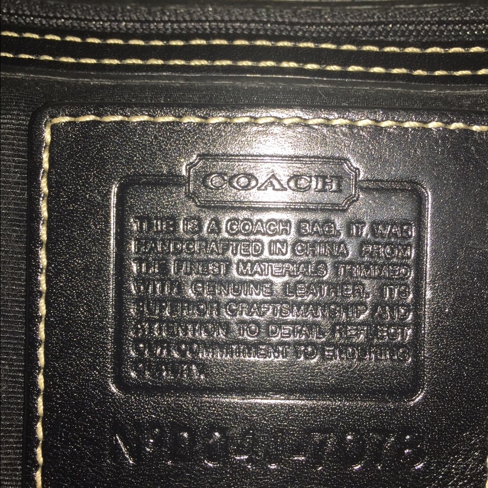 Additional Pics @Lvupscaleresale - image 2