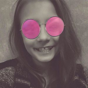 Meet your Posher, Emilie