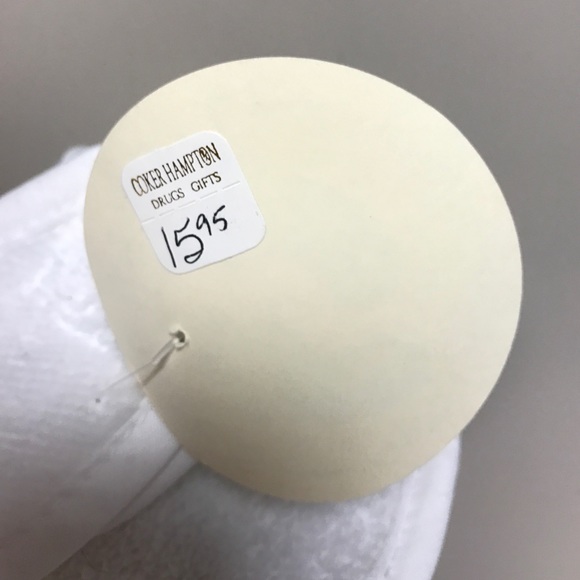 NWT TICKLE TOES ACROSS EMBROIDERED BIB - Picture 3 of 3