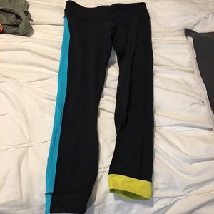 Lululemon size 4/6 leggings