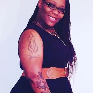 Meet your Posher, Lakisha