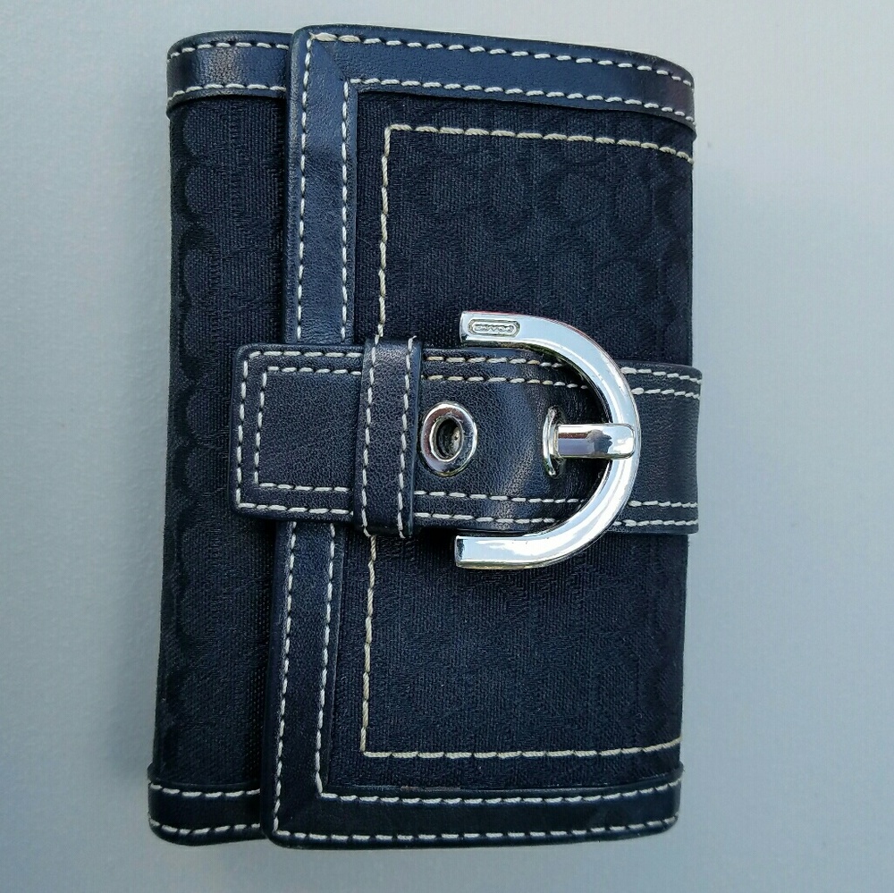 Coach black wallet great condition