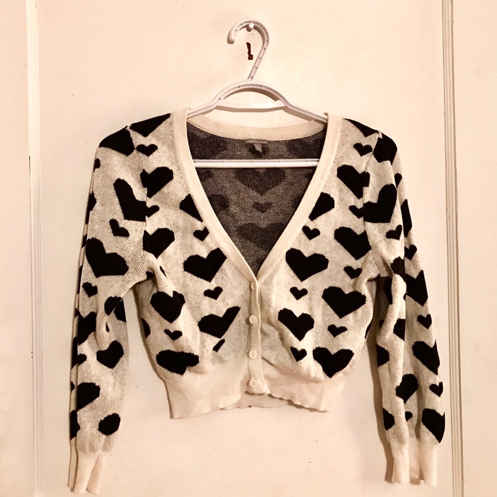 Black & White Heart Print Cropped Sweater