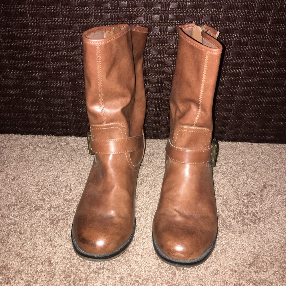 Steve Madden Girl boots size 10