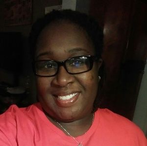 Meet your Posher, Cassandra