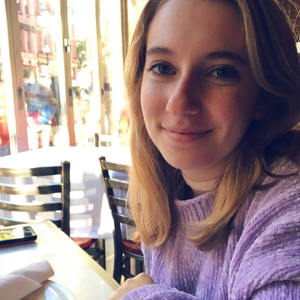 Meet your Posher, Brenna