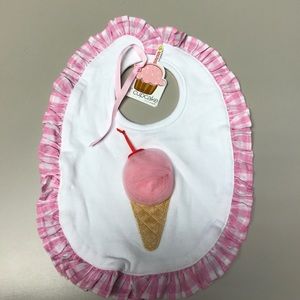 NWT MUD PIE ICE CREAM BIB