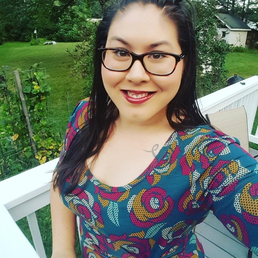Meet your Posher, Angie