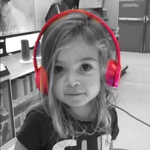 Meet your Posher, Renee