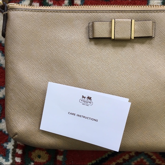 COACH Crossbody Brand New W/O Tags - Picture 4 of 4