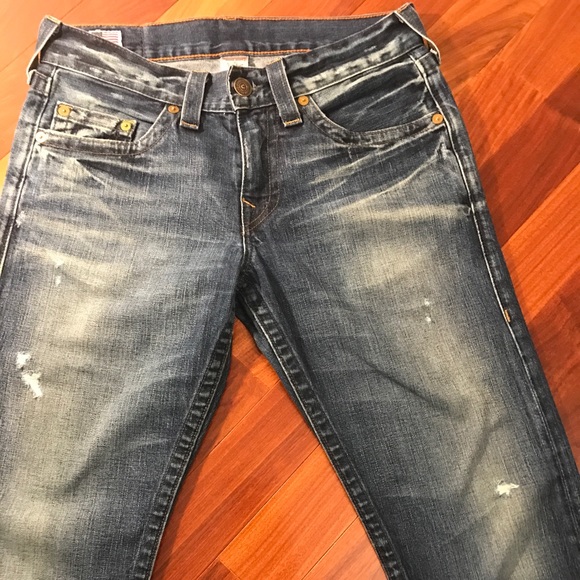 True Religion Straight legged Jean - Picture 4 of 8