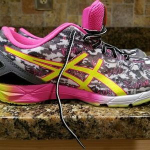 ASICS Gel-Hyper Tri running shoes