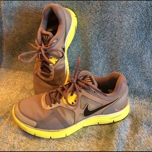 Nike LunarGlide 3 Tennis Shoes