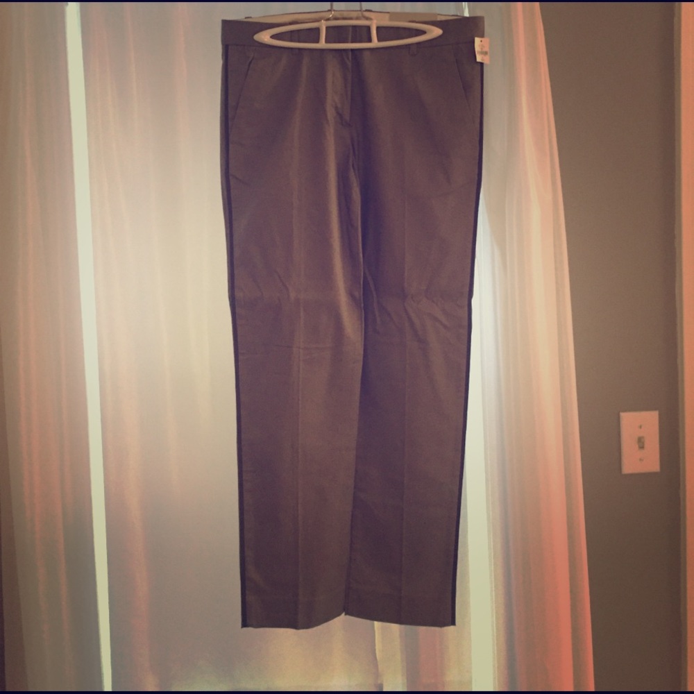 Gap NWT True Straight dress pants - size 6R