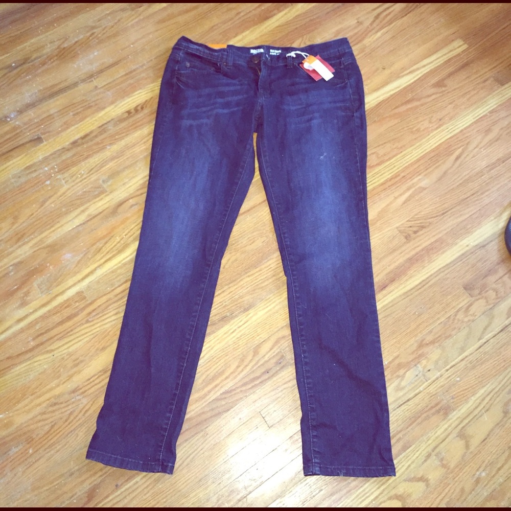 Plus size skinny jeans
