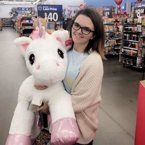 Meet your Posher, Lizzie