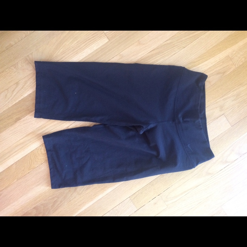 Nike crop pants