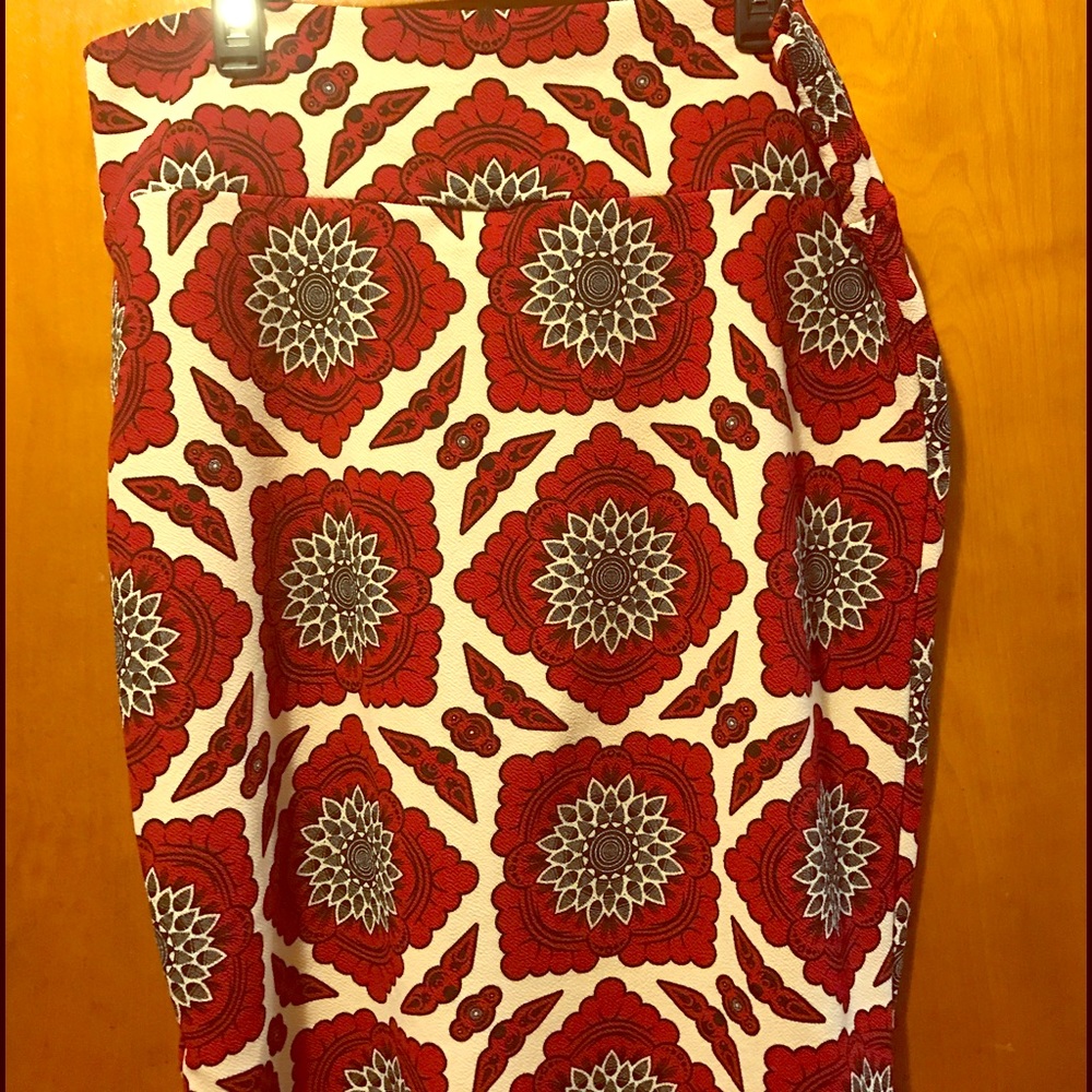 Lularoe Cassie