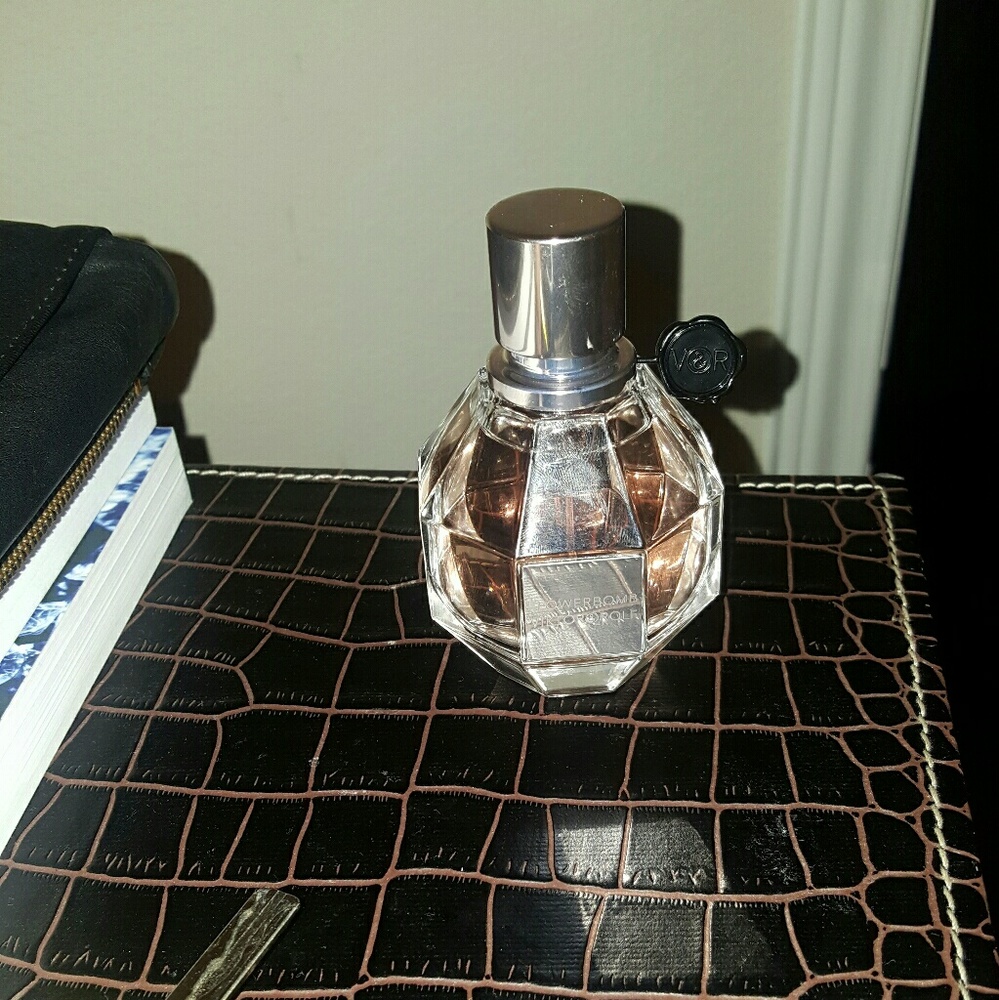 Viktor & Rolf Flowerbomb