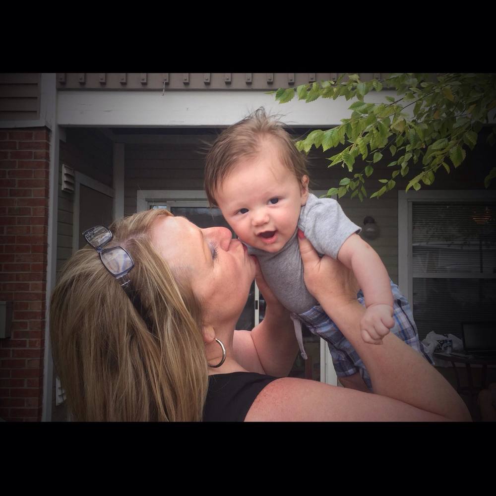 Meet your Posher, Leslie