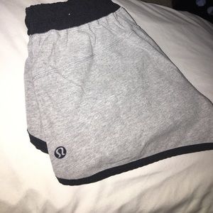 Lulu Grey/Black Shorts