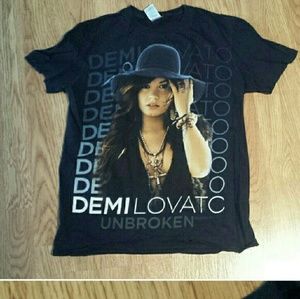 Demi Lovato Bundle
