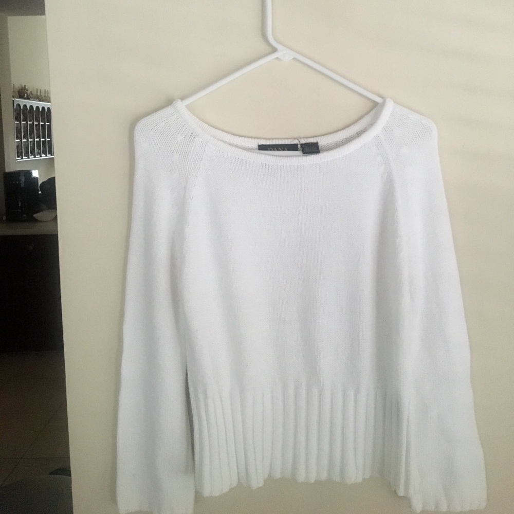Dana Buchman sweater