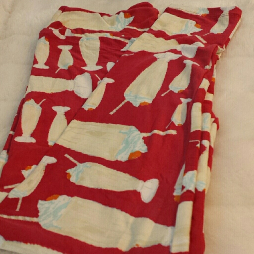Lularoe milkshake leggings
