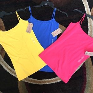 Bundle of 3 Nwt tank tops size XS red camel