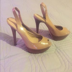 🌻Size 7 Jessica Simpson heels