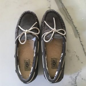 Ugg moccasin-never worn!