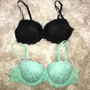 BUNDLE DEAL! Black lace & Mint lace VS bras✨