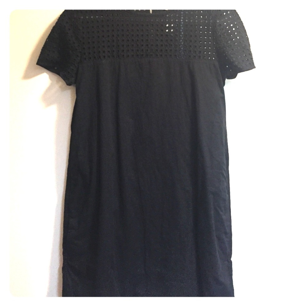 Gap black shift dress with lace top - size S NWT