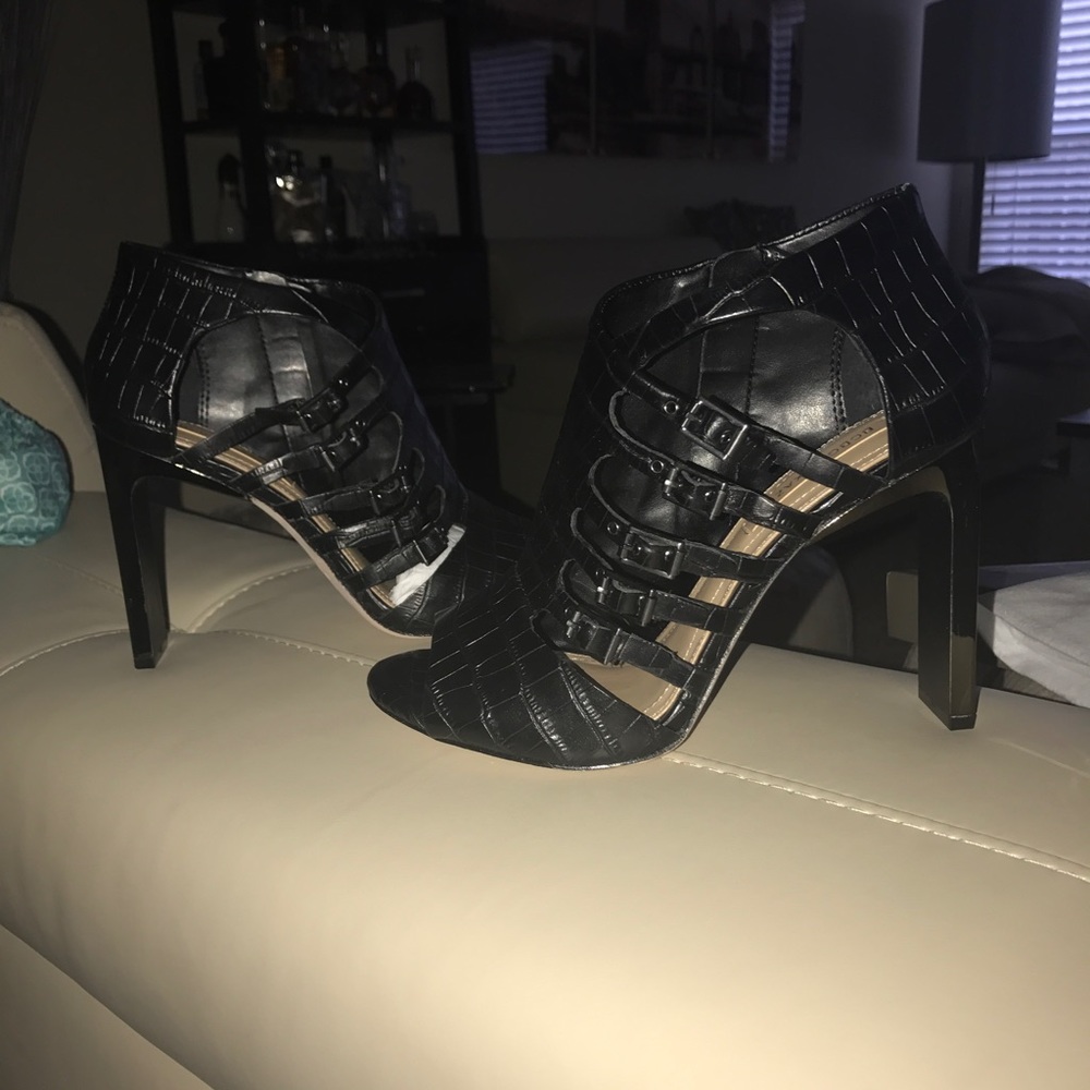 Absolutely new BCBG MaxAzria shoes