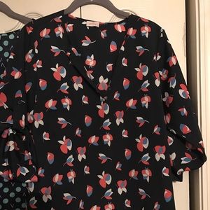 Pixley Ivy Petal Print Blouse Size Large.