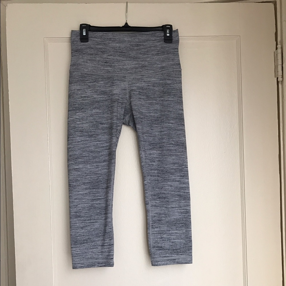 Lululemon Wunder Under Crops