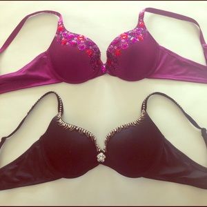 2 Marcianos bra, size 36B, need of a good home 💕
