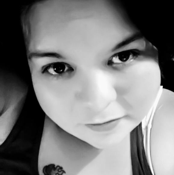 Meet your Posher, Marina - Picture 1 of 1