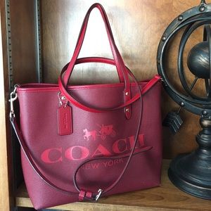Coach carry all tote