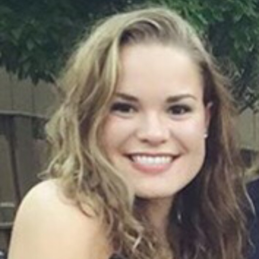 Meet your Posher, Katelyn