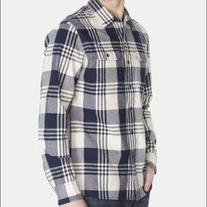 LEVI'S  BUTTON FRONT PLAID CLASSIC FLAP POCKETS M