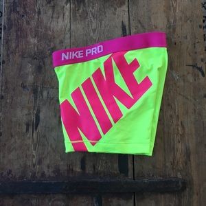 Nike dri fit spandex