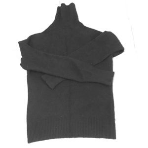 Cashmere turtleneck sweater