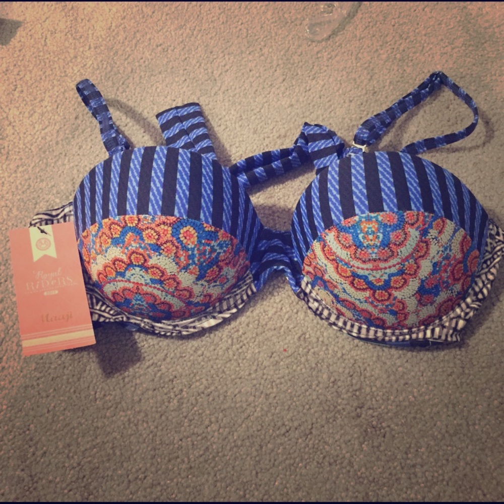 Maaji bikini top- NWT - XL