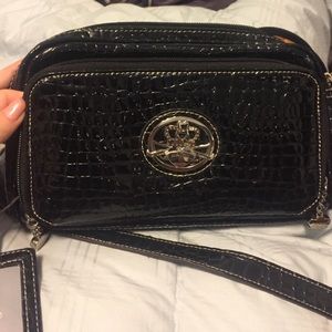 Cross body organizer