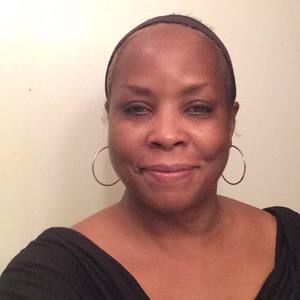 Meet your Posher, Sharon