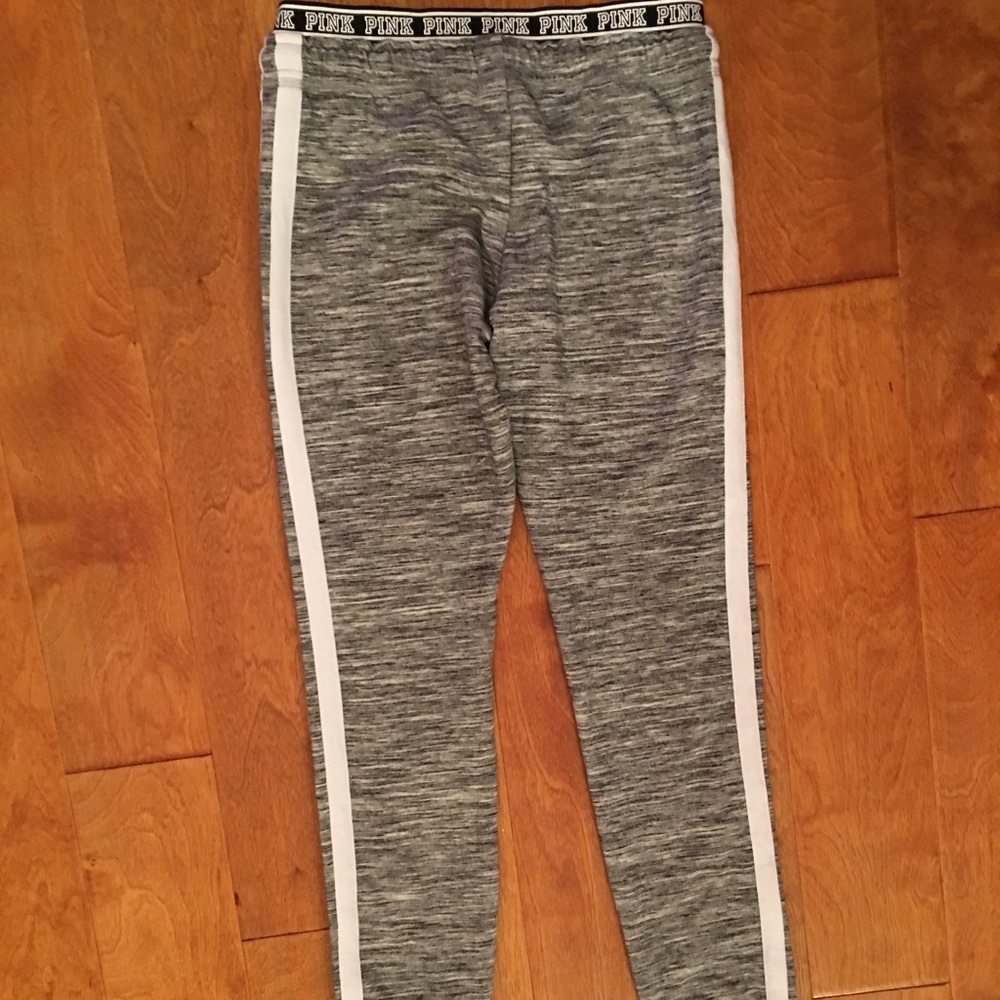 Victoria's Secret PINK Gray gym pants.size: xSmall - Picture 2 of 2