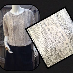 Shanghai silk machine wash cream black blouse M