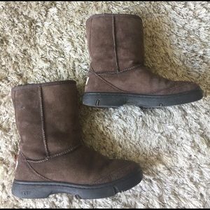 Brown ugg boots